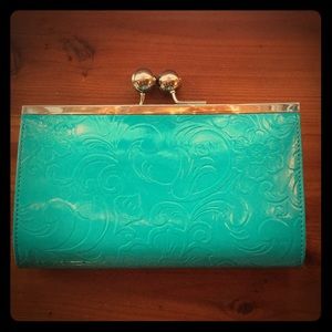 Baekgaard Clutch